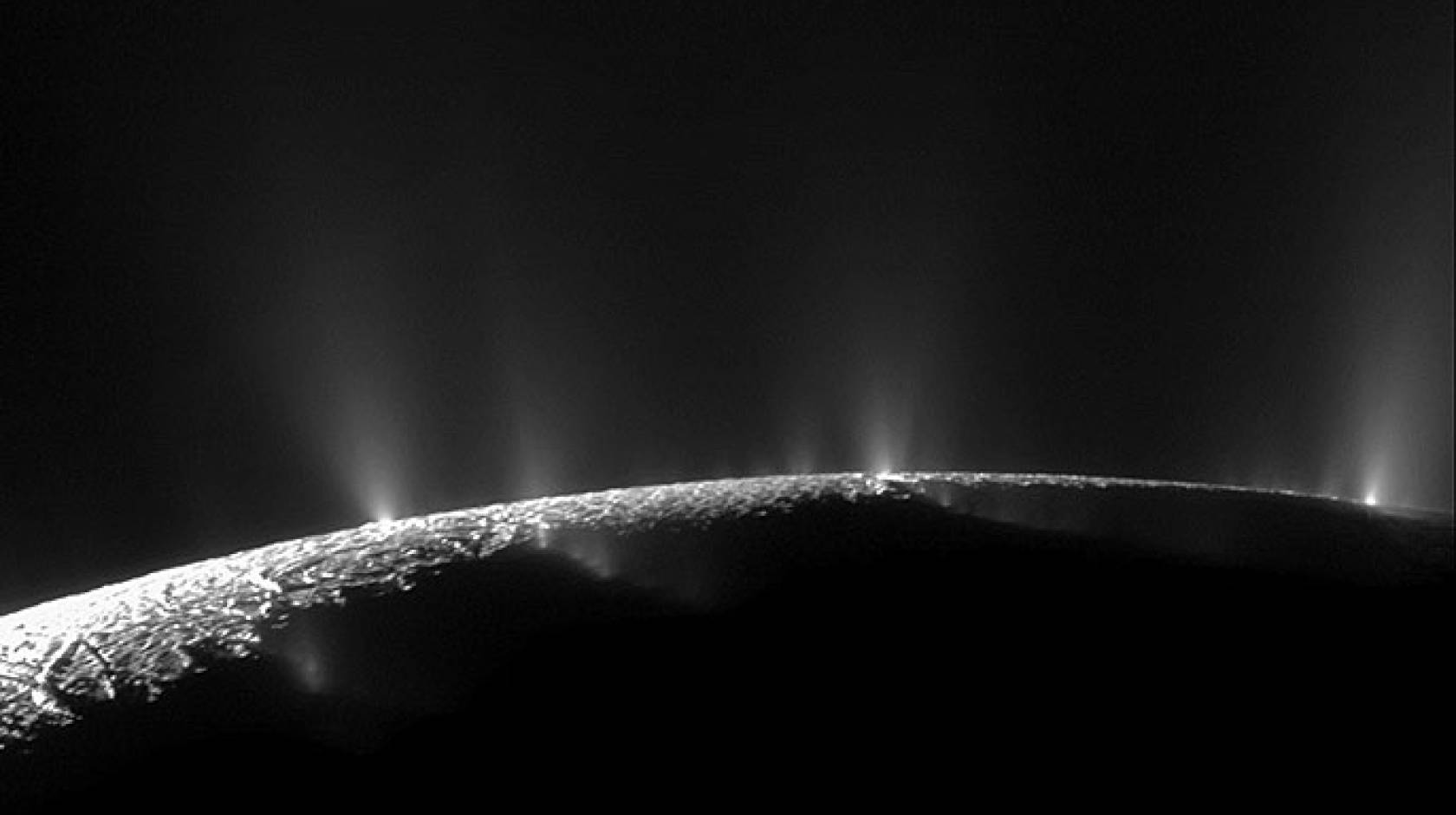 geysers on Saturn's moon Enceladus