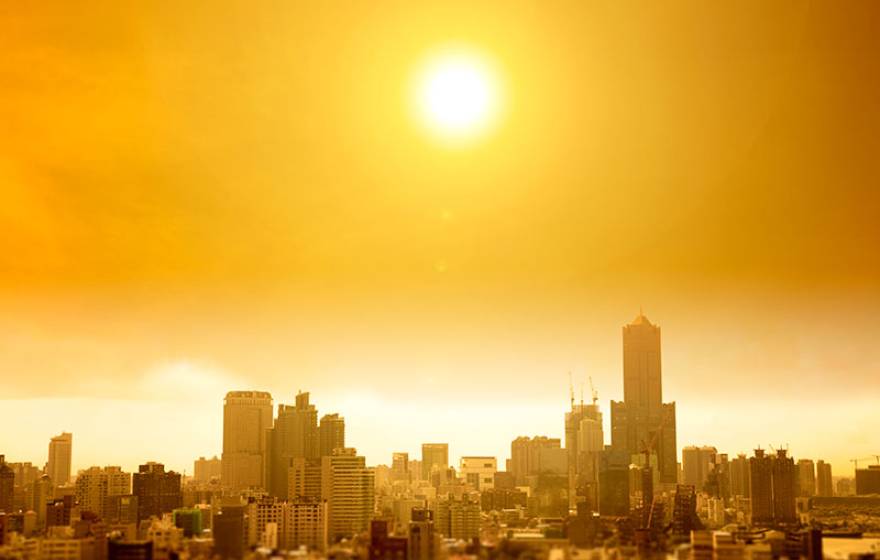 A city bakes through a heat wave